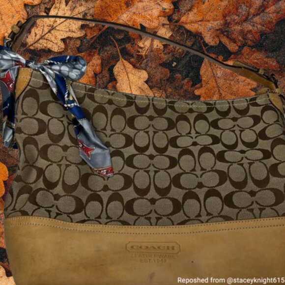 Coach signature C with leather #K 053–2156 leather stains - Picture 1 of 8